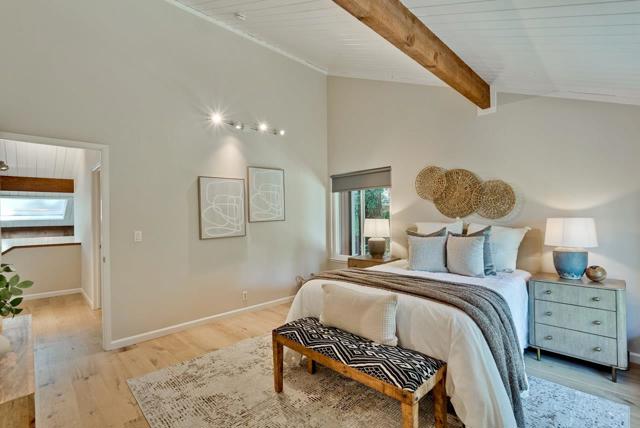 228 Central Avenue, Mountain View CA: https://media.crmls.org/mediaz/8303ee97-1f3b-4523-95a5-2f4bfb3555ff.jpg