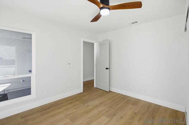 9555 Via Pereza, San Diego CA: https://media.crmls.org/mediaz/8304c839-c712-48da-a7fe-8bbe7c19017a.jpg