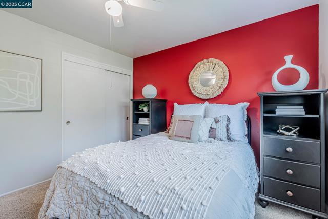 49 Terra Bella Dr, Walnut Creek CA: https://media.crmls.org/mediaz/8304e91f-0c96-40d5-882f-32819564c82a.jpg