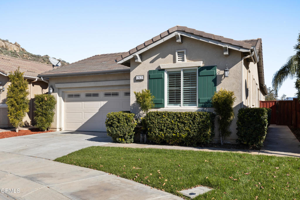 212 Hoch Way, Hemet, CA 92545