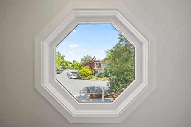 6730 Wisteria Way, San Jose CA: https://media.crmls.org/mediaz/8305e71e-b1da-47ed-bb7a-3d6d4a1b0d56.jpg