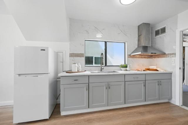 2687 45th Avenue, San Francisco CA: https://media.crmls.org/mediaz/830635a5-7fd9-47ac-b4ee-a25cf13eef5b.jpg