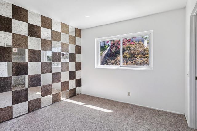 1694 Pepper Drive, El Cajon CA: https://media.crmls.org/mediaz/83064bc2-f49e-4e75-94c9-703e261fa3f5.jpg