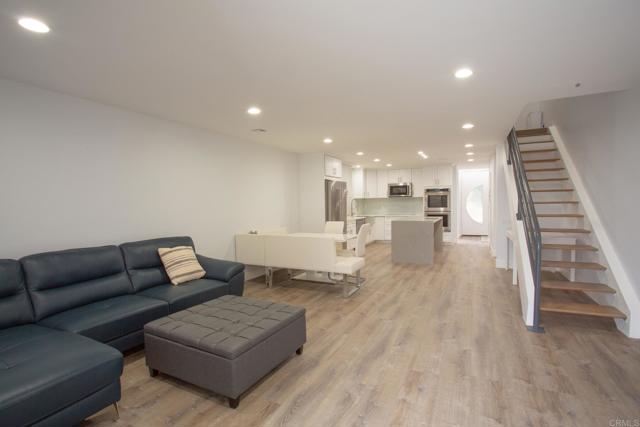 Image 8 of 31 For 922 Sealane Drive B