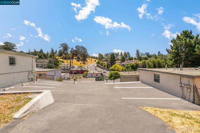 Image 7 of 18 For 5249 Sobrante Ave