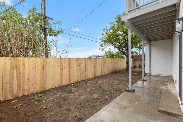 3758 Antiem St, Clairemont Mesa CA: https://media.crmls.org/mediaz/830966ec-a9b8-4e66-aec3-908ba3aa247b.jpg