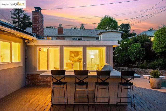 3308 Ahern CT, Richmond CA: https://media.crmls.org/mediaz/830a2563-297a-43fb-a09f-e4dc1c83a244.jpg