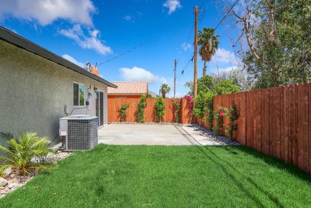53110 Avenida Ramirez, La Quinta CA: https://media.crmls.org/mediaz/830a92c0-f30a-4cde-8c25-7b58e5258280.jpg