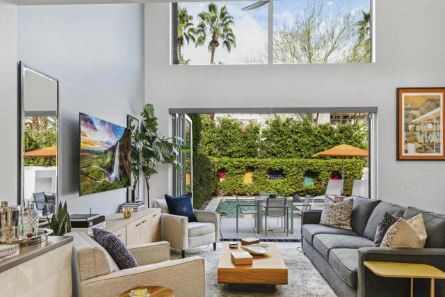 Image 8 of 30 For 344 Goleta Way