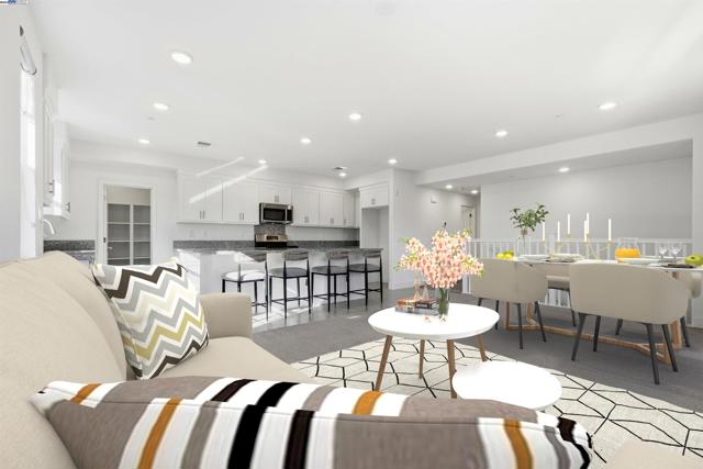 498 Trace Lane, Hayward CA: https://media.crmls.org/mediaz/830adb68-5d2b-4ef5-9e99-3fbcdb75091b.jpg