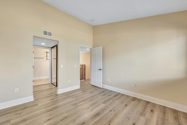 3985 Nobel Dr, San Diego CA: https://media.crmls.org/mediaz/830c71ae-c101-410e-89e4-b0f0e9b7825b.jpg