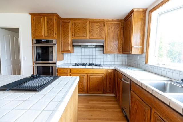 3650 Valley Ridge Lane, San Jose CA: https://media.crmls.org/mediaz/830c932a-31ad-4b76-9278-8f7b29791c66.jpg