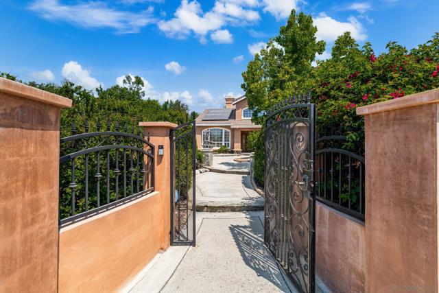 14058 Pearson CT, Rancho Cucamonga CA: https://media.crmls.org/mediaz/830c96ac-459e-4f74-ab0b-61a71cc6b24e.jpg