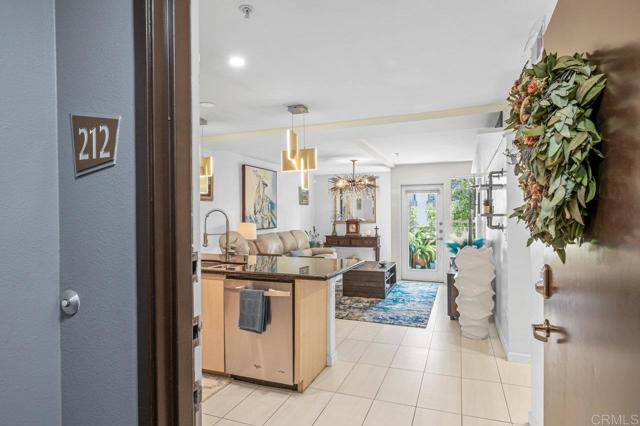Detail Gallery Image 2 of 32 For 101 Market St #212,  San Diego,  CA 92101 - 1 Beds | 1 Baths