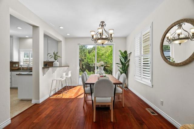 210 Creekside Village Drive, Los Gatos CA: https://media.crmls.org/mediaz/830d5724-779b-49d0-885d-8734bba947bb.jpg