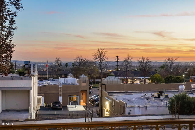 985 N Michillinda Avenue, Pasadena CA: https://media.crmls.org/mediaz/830dc404-112f-4cfc-93d6-691c7a5d19b1.jpg