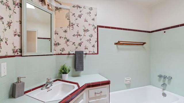 Detail Gallery Image 26 of 38 For 9318 Campo Rd, Spring Valley,  CA 91977 - 3 Beds | 2 Baths