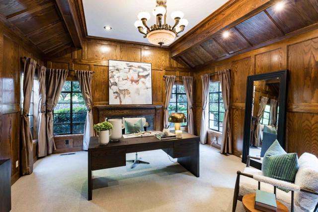 976 Laurel Glen Drive, Palo Alto CA: https://media.crmls.org/mediaz/830dd199-93ff-4251-91b1-4c5e7bff5a1a.jpg