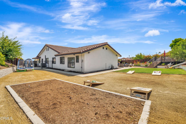 1136 Horizon Drive, Ventura CA: https://media.crmls.org/mediaz/830e1dc5-1d67-46a5-9740-48cd27ef5c68.jpg