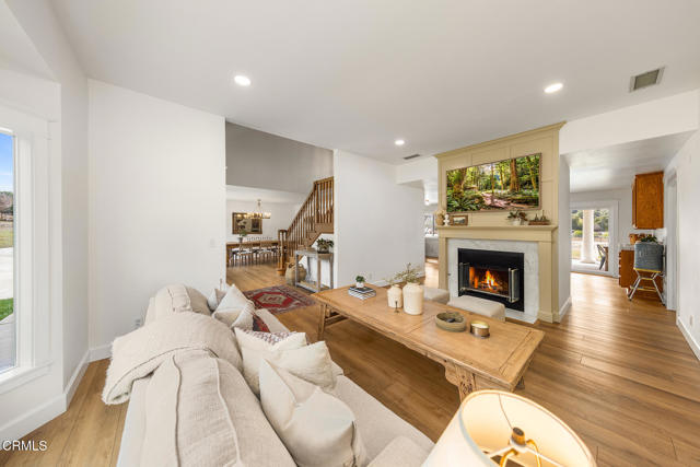 11144 Ojai Santa Paula Road, Ojai CA: https://media.crmls.org/mediaz/830e8353-4e87-4a3d-861f-e553b3e27d5c.jpg