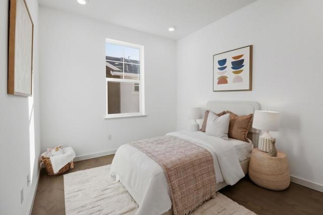 537 San Lorenzo Terrace, Sunnyvale CA: https://media.crmls.org/mediaz/830e8cc5-5989-4a96-aacb-60073e5deea3.jpg