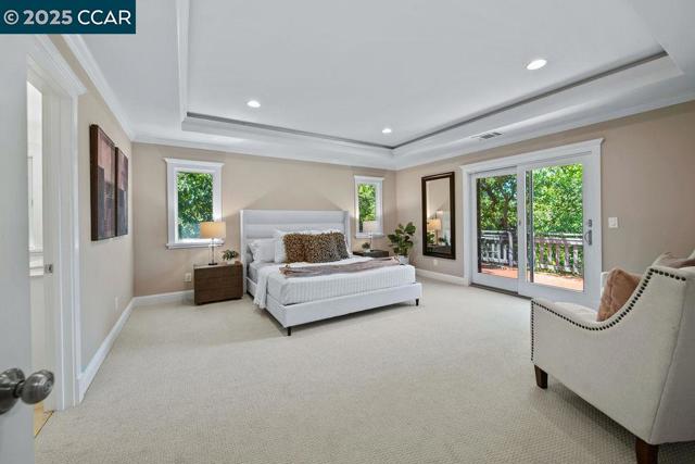 921 Foye Drive, Lafayette CA: https://media.crmls.org/mediaz/830f4b3b-6db5-456c-9536-d969768dde1e.jpg