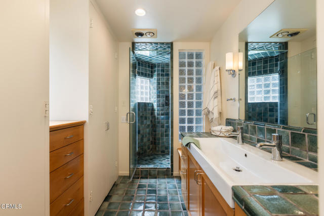 4254 Chevy Chase Drive, La Canada Flintridge, California 91011, 6 Bedrooms Bedrooms, ,4 BathroomsBathrooms,Residential Lease,For Rent,4254 Chevy Chase Drive,CRP1-23233