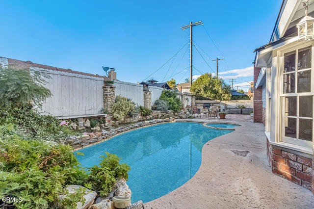 Detail Gallery Image 20 of 23 For 479 Mackay Ave, Ventura,  CA 93004 - 3 Beds | 2 Baths