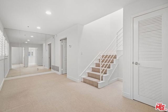 1722 Malcolm Avenue, Los Angeles CA: https://media.crmls.org/mediaz/83103f82-fa95-49e4-a485-52462d0cabd9.jpg