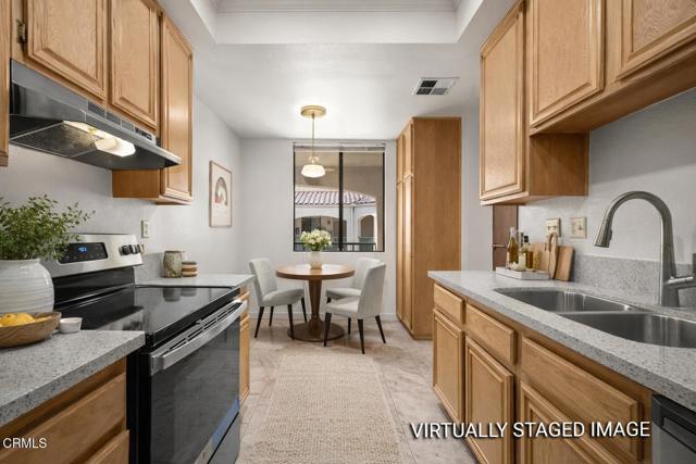 Detail Gallery Image 16 of 43 For 4201 via Marisol #330, Los Angeles,  CA 90042 - 2 Beds | 2 Baths