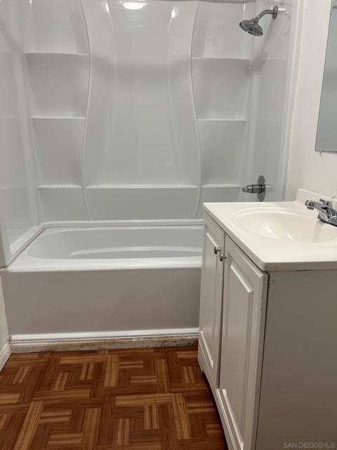 4727 Choctaw Dr., San Diego CA: https://media.crmls.org/mediaz/831139d4-899b-497f-861e-cc3f98ec6e26.jpg