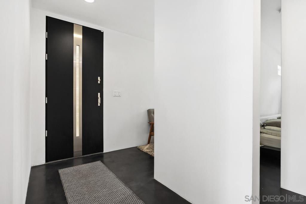 427 Hilmen Place - photo 4