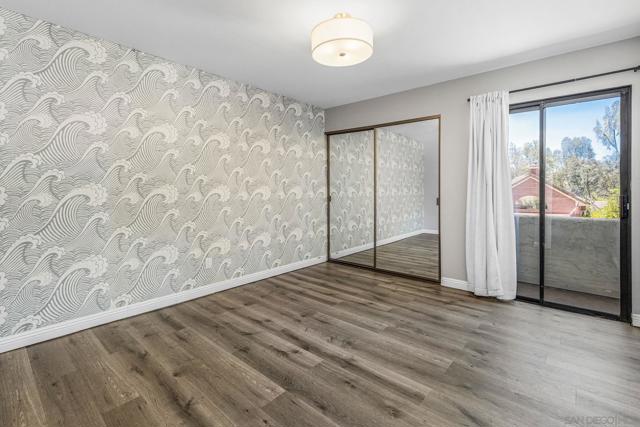 2820 Cedarwood Way, Carlsbad CA: https://media.crmls.org/mediaz/83125093-8e95-4be0-939f-ef60165db904.jpg