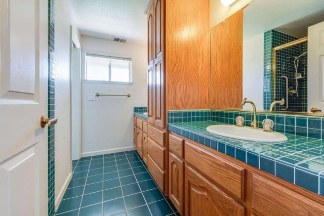 22346 Mcclellan Road, Cupertino CA: https://media.crmls.org/mediaz/8313b9fa-c3c0-458d-91de-0467814d2400.jpg