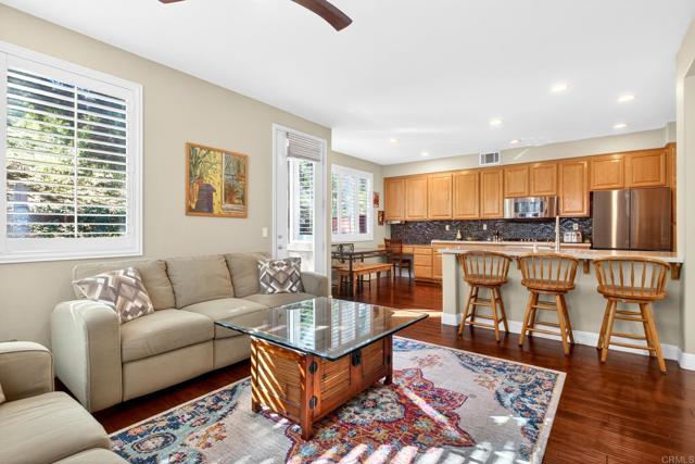 Detail Gallery Image 23 of 62 For 5531 Foxtail Loop, Carlsbad,  CA 92010 - 3 Beds | 2/1 Baths