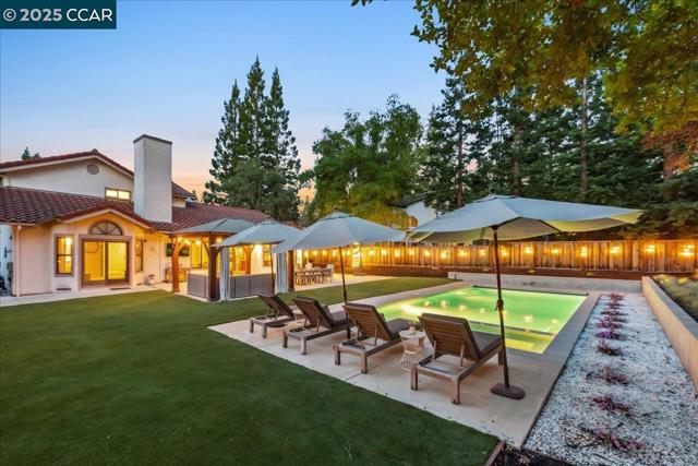 97 Woodranch Cir, Danville CA: https://media.crmls.org/mediaz/8317a2ff-5bc5-4ac5-b144-e5b0f56cae92.jpg