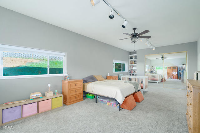 2207 Terra Bella Lane, Camarillo CA: https://media.crmls.org/mediaz/831a8aa8-d9dd-4533-9840-f6bcbe29d430.jpg