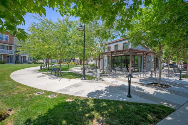 810 Gridley Terrace, Sunnyvale CA: https://media.crmls.org/mediaz/831aa9aa-eee5-41e2-96d1-25b9455280cf.jpg