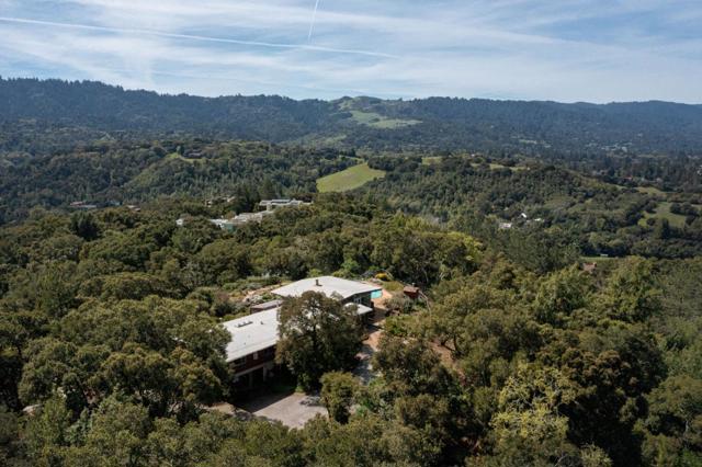 640 Los Trancos Road,  CA: https://media.crmls.org/mediaz/831b3d1a-a322-442d-93dd-5169fe92abe9.jpg