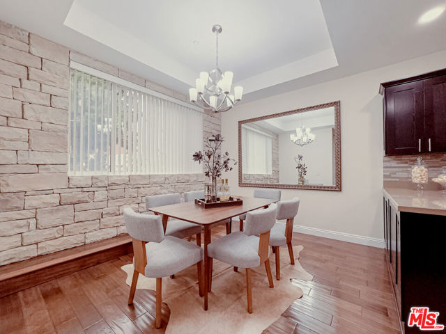 4848 Wilshire Boulevard, Los Angeles CA: https://media.crmls.org/mediaz/831b61ca-6cad-42cd-a62e-4314b3a56e21.jpg