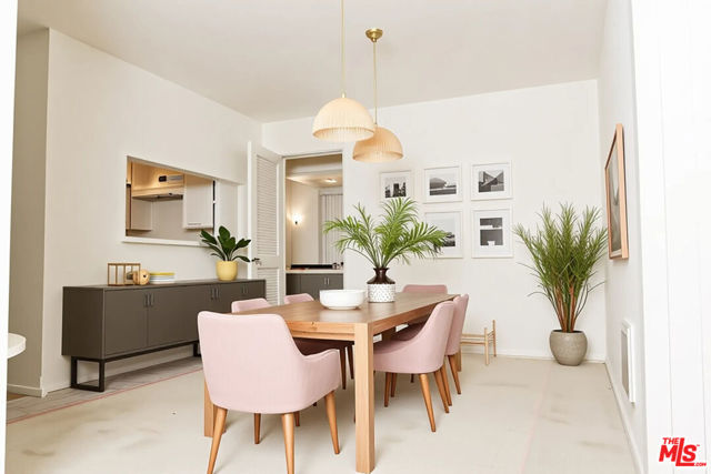 Virtually Staged Dining Room