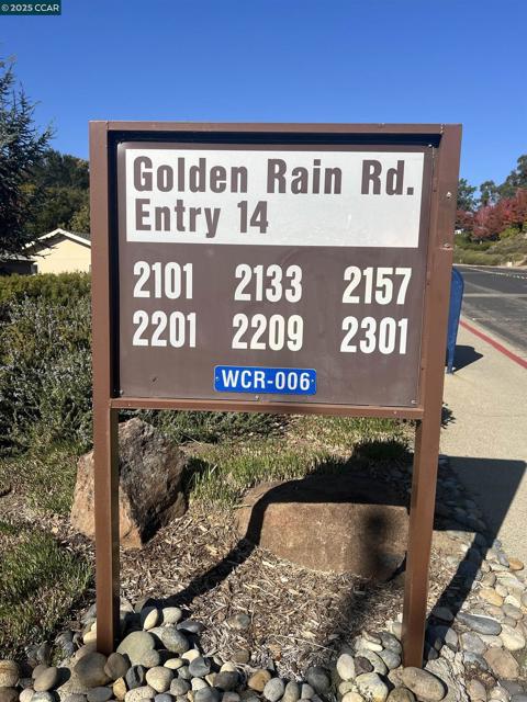 2101 Golden Rain, Walnut Creek CA: https://media.crmls.org/mediaz/831c1ab9-ec88-4369-b152-1476d7ee76b0.jpg
