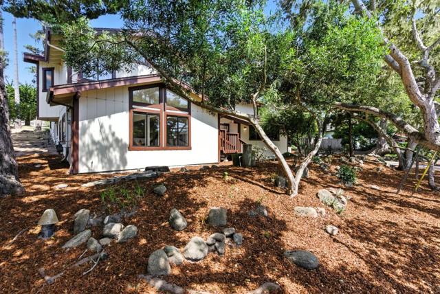 3033 Stevenson Drive, Pebble Beach CA: https://media.crmls.org/mediaz/831cb566-8817-4663-809c-417424b15494.jpg