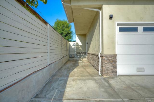 4147 10Th Avenue, San Diego CA: https://media.crmls.org/mediaz/831d09fe-d24e-4dea-9ea7-1c7e74164309.jpg