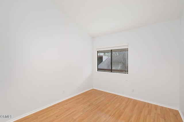 15155 Sherman Way, Van Nuys CA: https://media.crmls.org/mediaz/831dfd28-6a27-4f11-bf83-ce045629375d.jpg