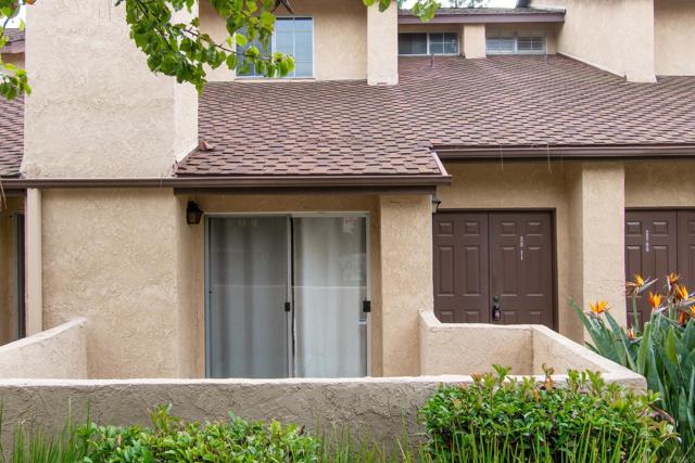 Detail Gallery Image 4 of 38 For 2211 Calle Jalapa #109,  West Covina,  CA 91792 - 3 Beds | 3 Baths