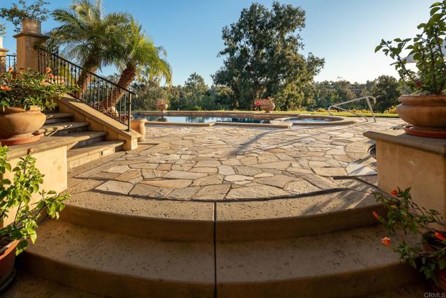 7756 St Andrews Road, Rancho Santa Fe, California 92067, 5 Bedrooms Bedrooms, ,7 BathroomsBathrooms,Residential,For Sale,7756 St Andrews Road,CRNDP2401226