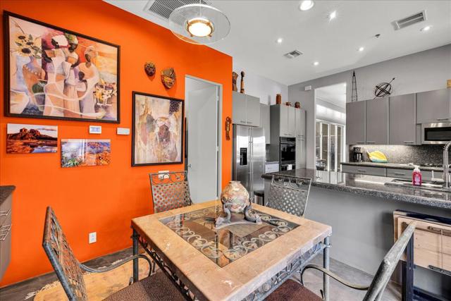 39061 Bel Air Drive, Cathedral City CA: https://media.crmls.org/mediaz/83229bc9-0a06-47d8-a003-a9dd4a7daa07.jpg