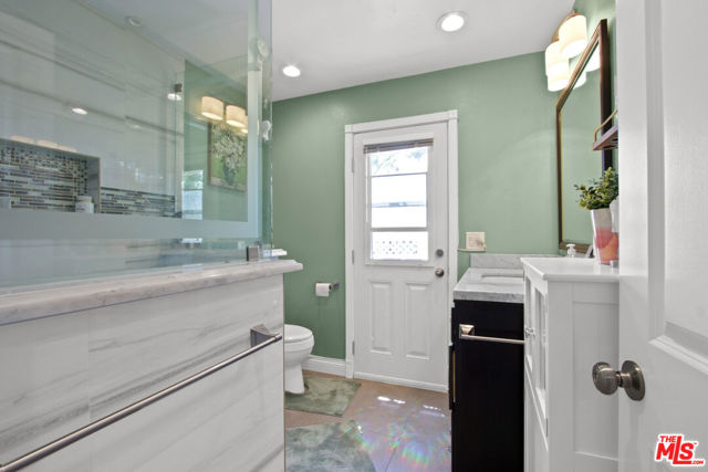 1320 Marlei Road, La Habra CA: https://media.crmls.org/mediaz/8322ee1e-ee96-4b41-9541-42a1740b1196.jpg