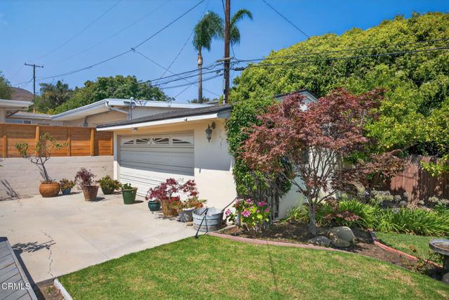 332 Carol Drive, Ventura CA: https://media.crmls.org/mediaz/8322f5f1-ce33-44f9-ad38-6ea1cf89b3c4.jpg